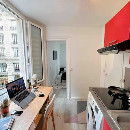 Apartment Center, Cute Cozy Paris