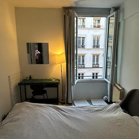 Center, Cute Cozy Apartment